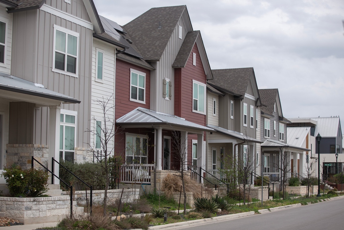 Texas plans to spend $51 billion on property tax cuts. It may not be sustainable.